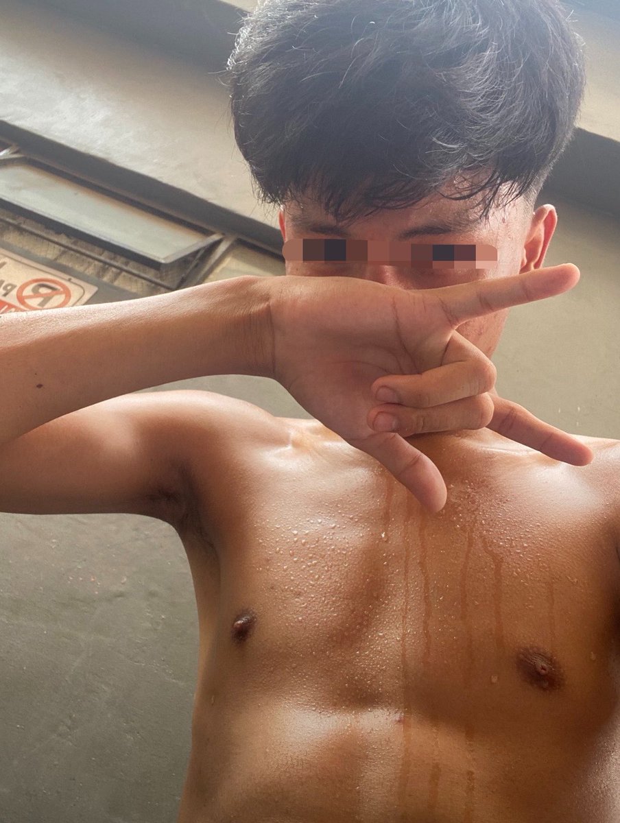 BANKTHITI9gb8's tweet photo. วิ่งตอนเช้า💦
#นครศรีธรรมราช https://t.co/0xcN8QM7BA