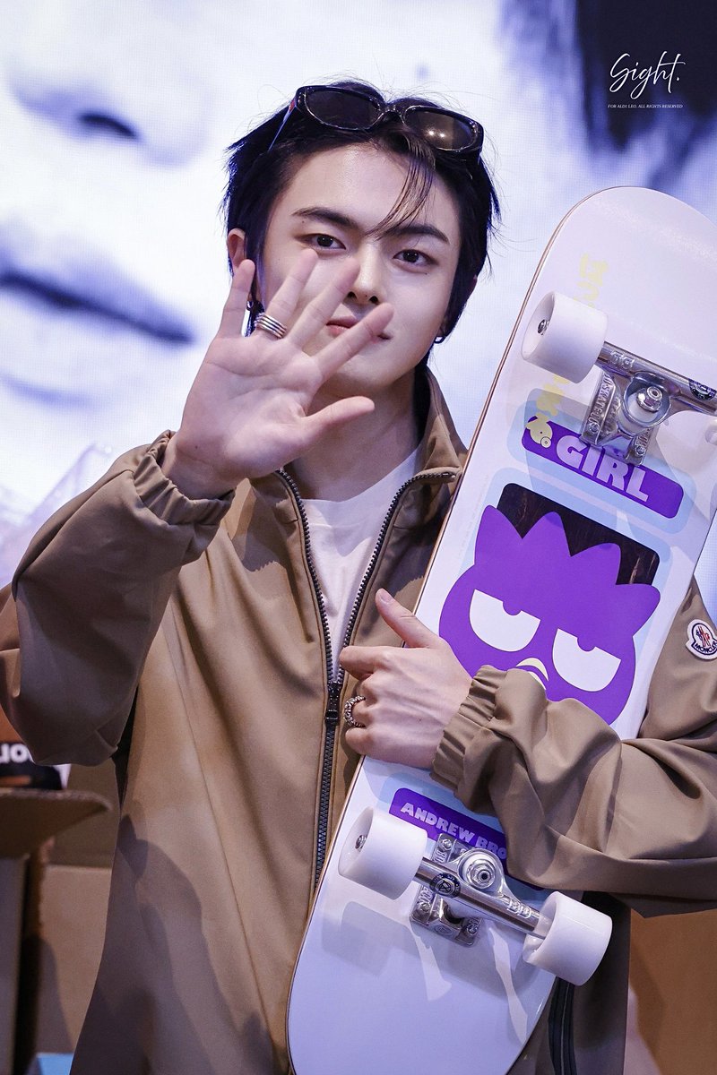 sightlz's tweet photo. 261017

#리오 #LEO 
#ALD1  #알파드라이브원    
#ALPHADRIVEONE https://t.co/CeueQFzMRm