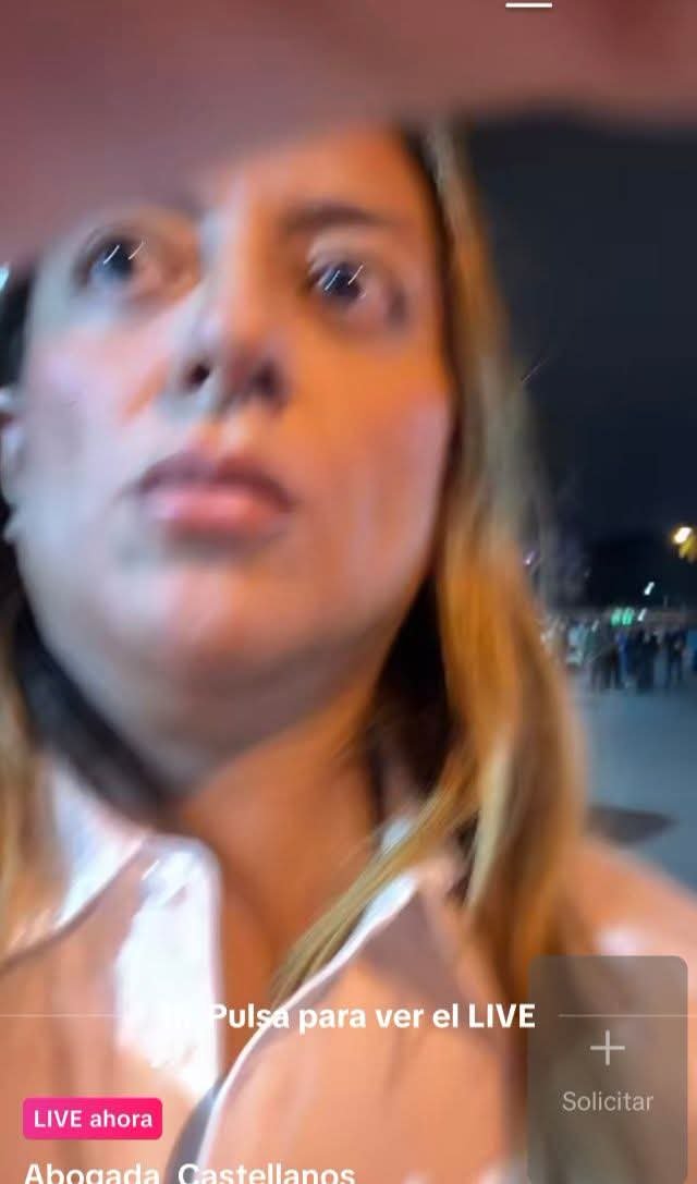 aalvasol's tweet photo. Hasta la abogada de Temu ya anda ahí 🤡🤡🤡🤡🤡.
La señora hace unos meses defiendodo con garras a Consuelo Porras.

QUE SINVERGÜENZADA.
FOPPA ABORRECIA A ESTA GENTUZA. https://t.co/DzxVVUnrAP