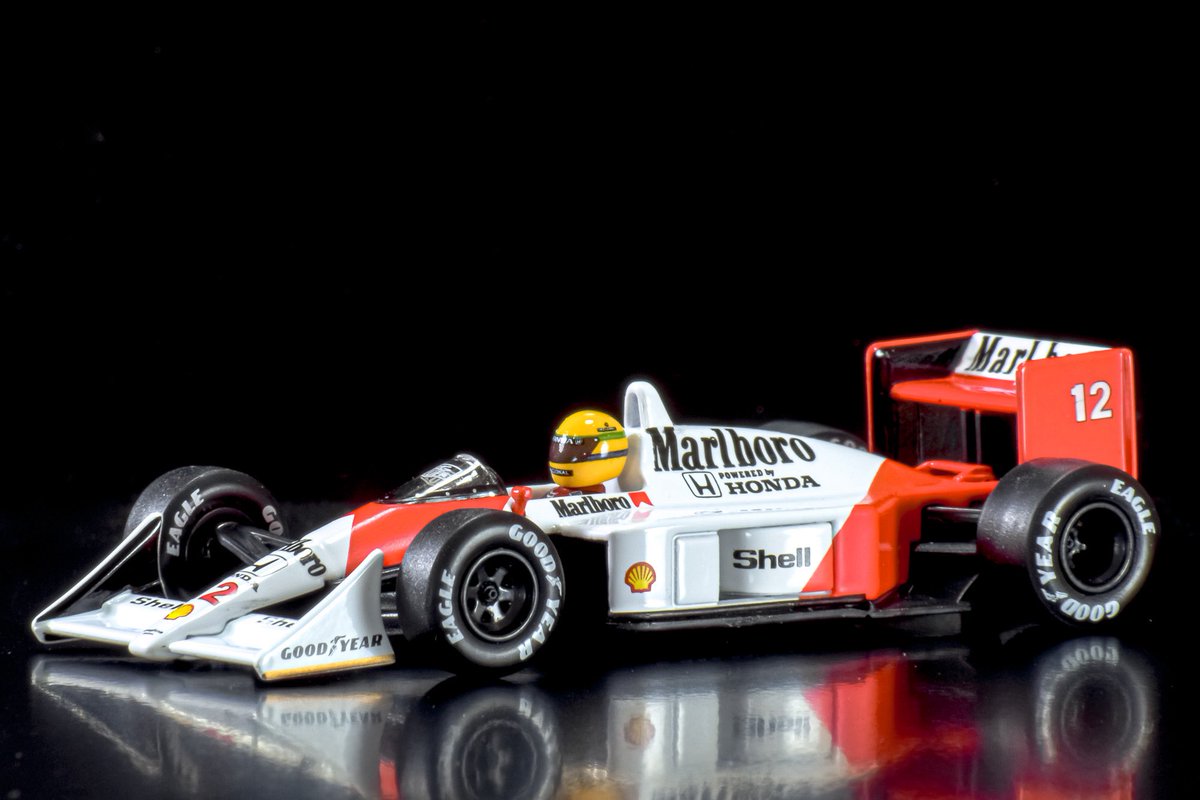 smallcarculture's tweet photo. MINIGT マクラーレン MP4/4 1988 日本GP #12
マルボロ×マクラーレンホンダ×アイルトンセナという80年代F1全部乗せ的なマシン。
1/64で安価なモデルながら、野暮ったさは感じずかなり緻密なスモールスケールって印象。
プロストの方も揃えたくなってきた。
デカールの質は良いが、一部大きいのが難点。 https://t.co/QpRaVGsDYi