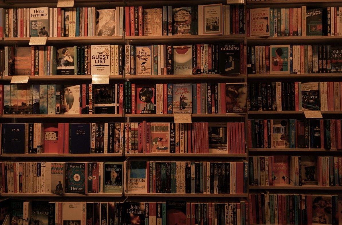 charureadss's tweet photo. Books darling, books; they fuel my delusion. https://t.co/3rcNdMl7yw