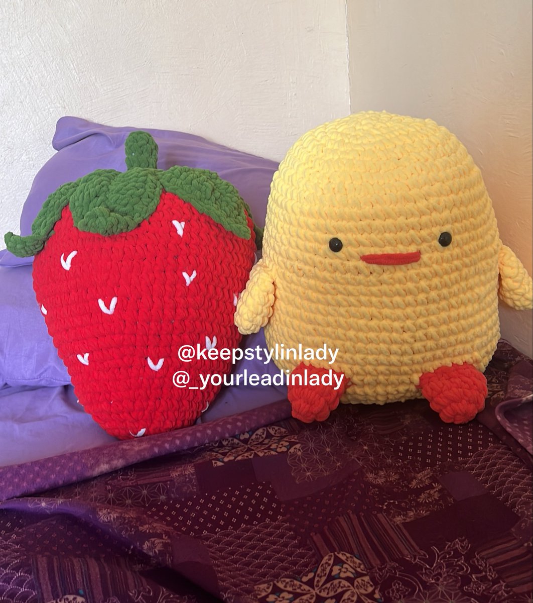 _yourleadinlady's tweet photo. anu magagawa ng #stelljun layag ko kung #kenstell ang nasa kama ko 😔😔😝😝🤲🏻🤲🏻

#SB19 plushies to be released by @keepstylinlady sooooon!! 

w8 lang sa ibang members (bili muna kayo pampuhunan lang ng mats oh apakamahal ba naman eh 😅)

#KSLadyxSB19 #keepstylinlady https://t.co/5UzWDJexnx