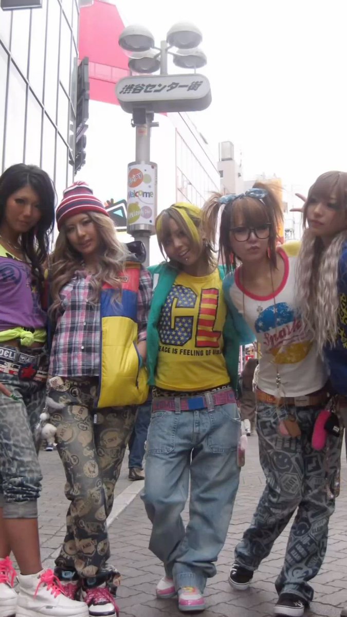 virtualh3arts's tweet photo. Amekaji gyals ᯓ★ https://t.co/VfemdTA0c3