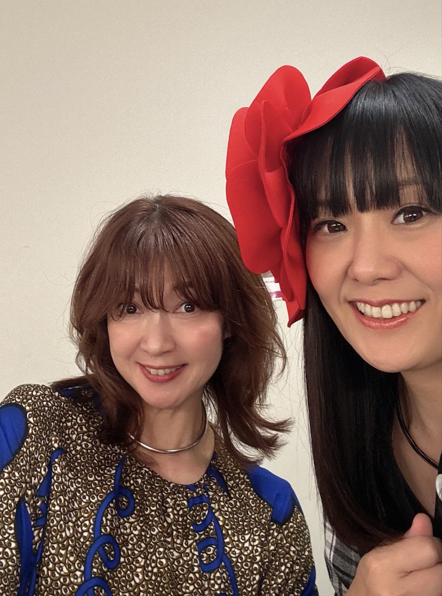 vomacky's tweet photo. なぞの同窓会vol.3来てくれた皆様本当にありがとうございました！前回もですが今回も皆さんの笑顔に見守られ気持ちよく歌わせていただきました(o^^o)♡
出演者の皆さんともまたより仲良くなれた気がします^ ^vol.4も開催されるといいなぁ。。。
またお会いしましょう♪ https://t.co/sgqt93X1lf