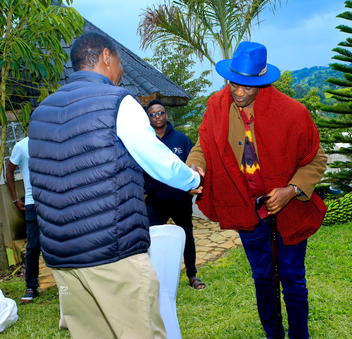 Konesjk's tweet photo. A JOURNEY OF FRIENDSHIP, MENTORSHIP AND GRATITUDE

When my friend Simon Tonui graduated from Kenyatta University in the late 1990s with a degree in Environmental Sciences, he was full of hope and eager to put his knowledge to work. https://t.co/uzpSVzoXWN