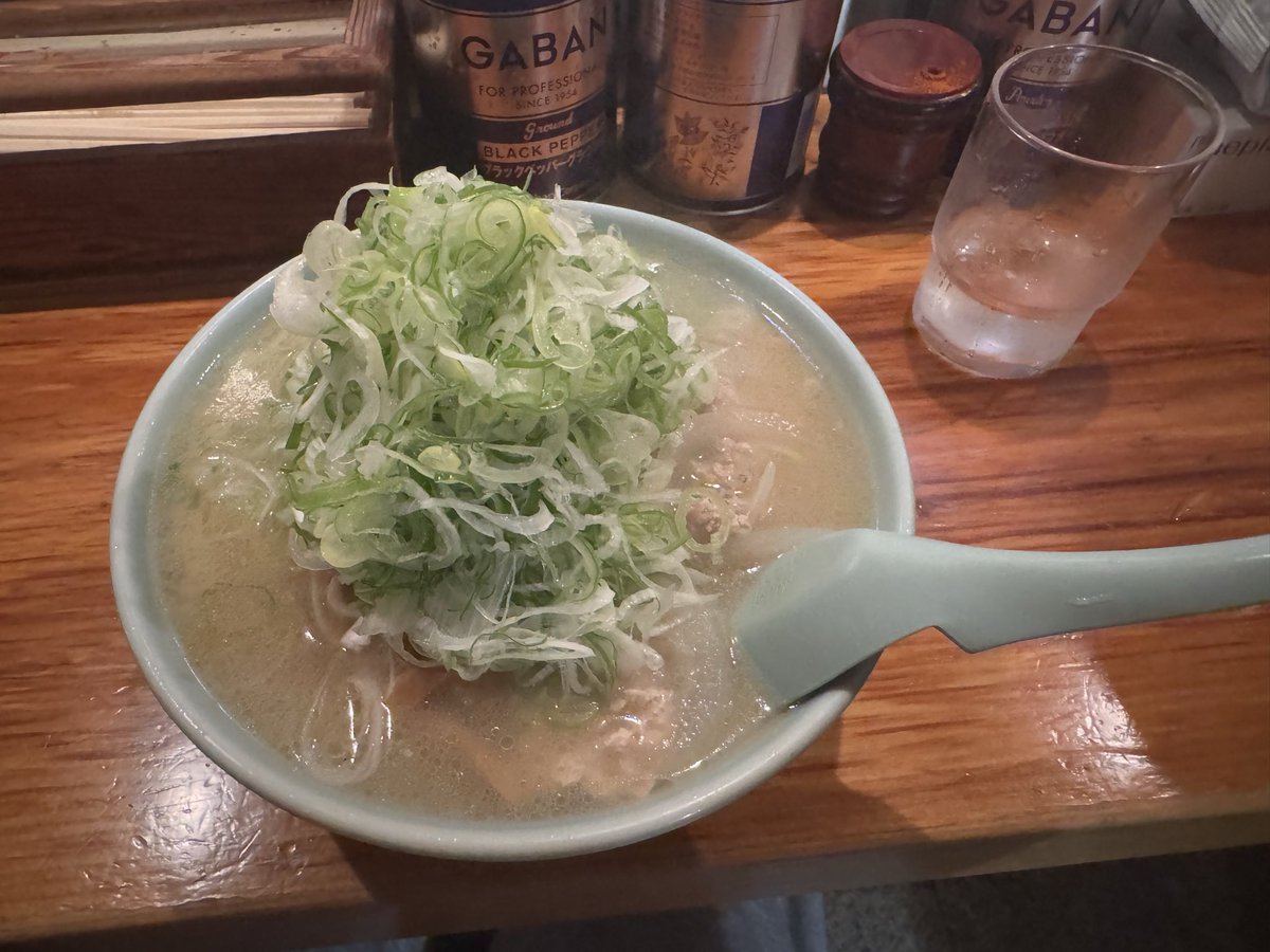 fanzect's tweet photo. っぱ喜来登は神っすわ🍜 https://t.co/Ij8S4h7iK5