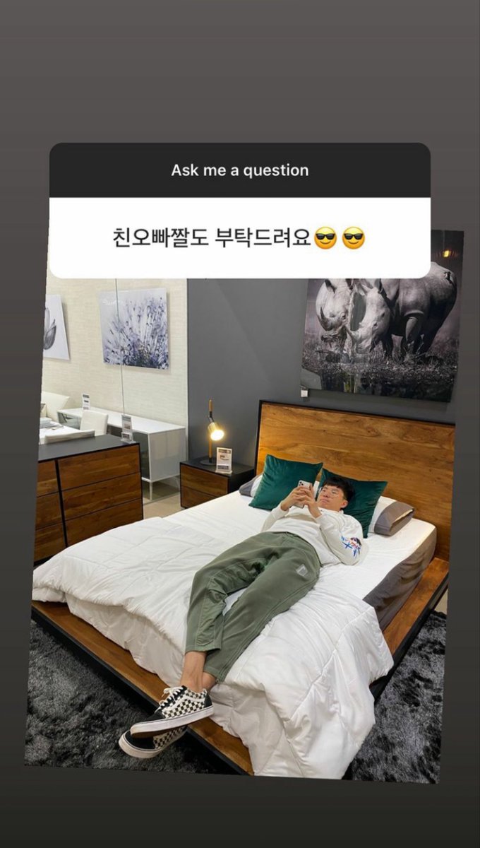 hjchandesu's tweet photo. 이현중이 고른
남친-> 남사친 -> 친오빠 -> 동네오빠짤

다 다른느낌이라 웃기다 (ㅠㅠ p💕) https://t.co/9ea5RRCBKm