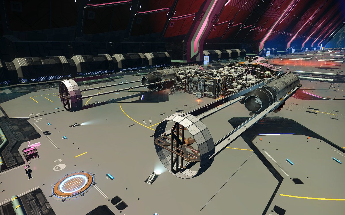 QuroTec's tweet photo. こちらもダイエット中、胴体の部分をもうチョイシンプルにしようかな？
#ノーマンズスカイ
#NoMansSky
#StarWars https://t.co/yVfhsIuQgM