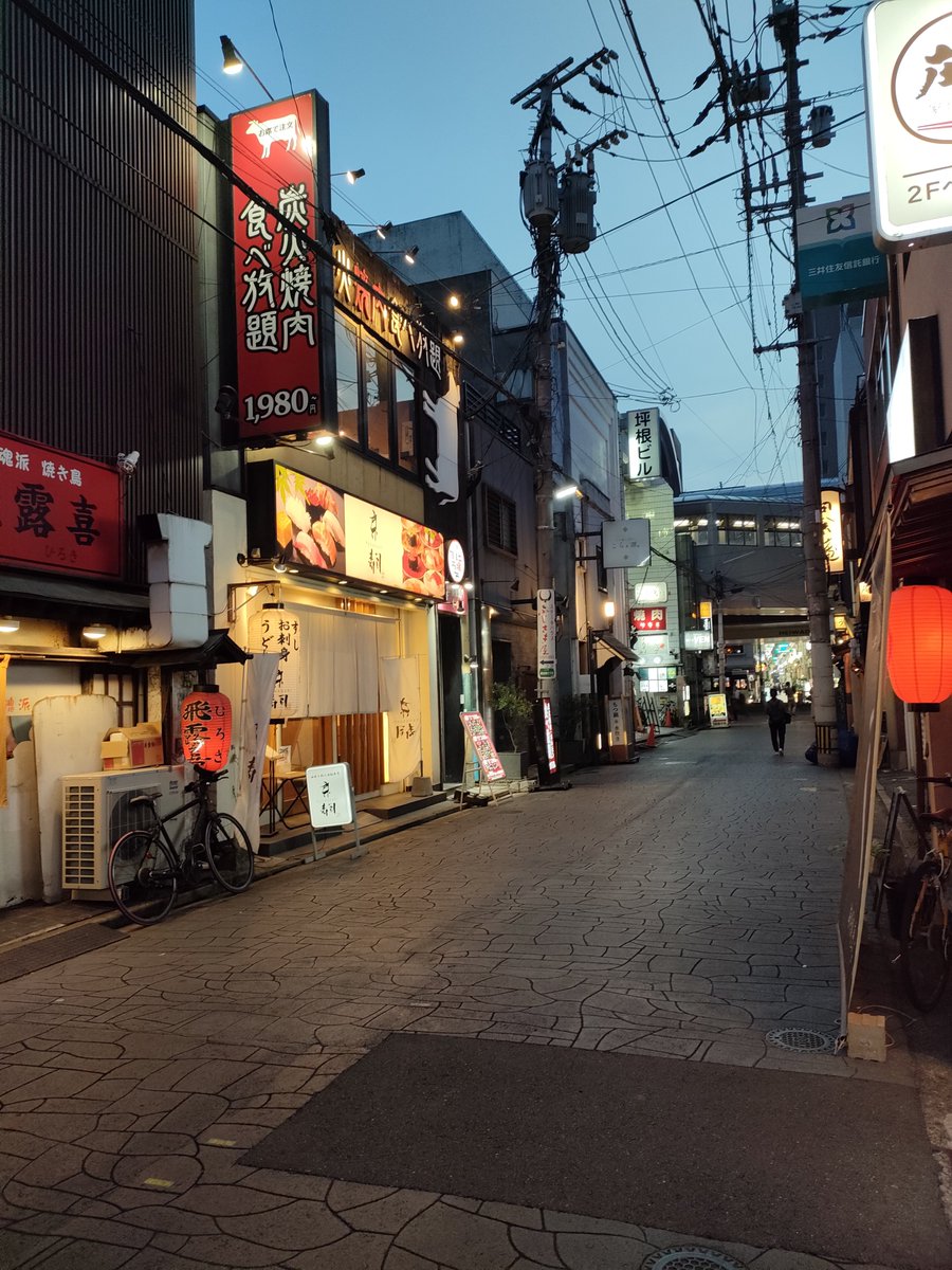 HAKATAmon2468's tweet photo. いつかの北九州小倉
鍛冶町や堺町あたりはなんか凄く良いんよな https://t.co/5GRbTP96iv