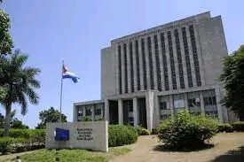MTSS_CUBA's tweet photo. El 18 de octubre 1901: Fundación de la Biblioteca Nacional José Martí. Actualmente es órgano rector del Sistema Nacional de Bibliotecas Públicas. Recibe su nombre en honor del héroe nacional cubano José Martí desde 1949. 
#CubaEsCultura #MtssCuba https://t.co/UvZpH9tWft