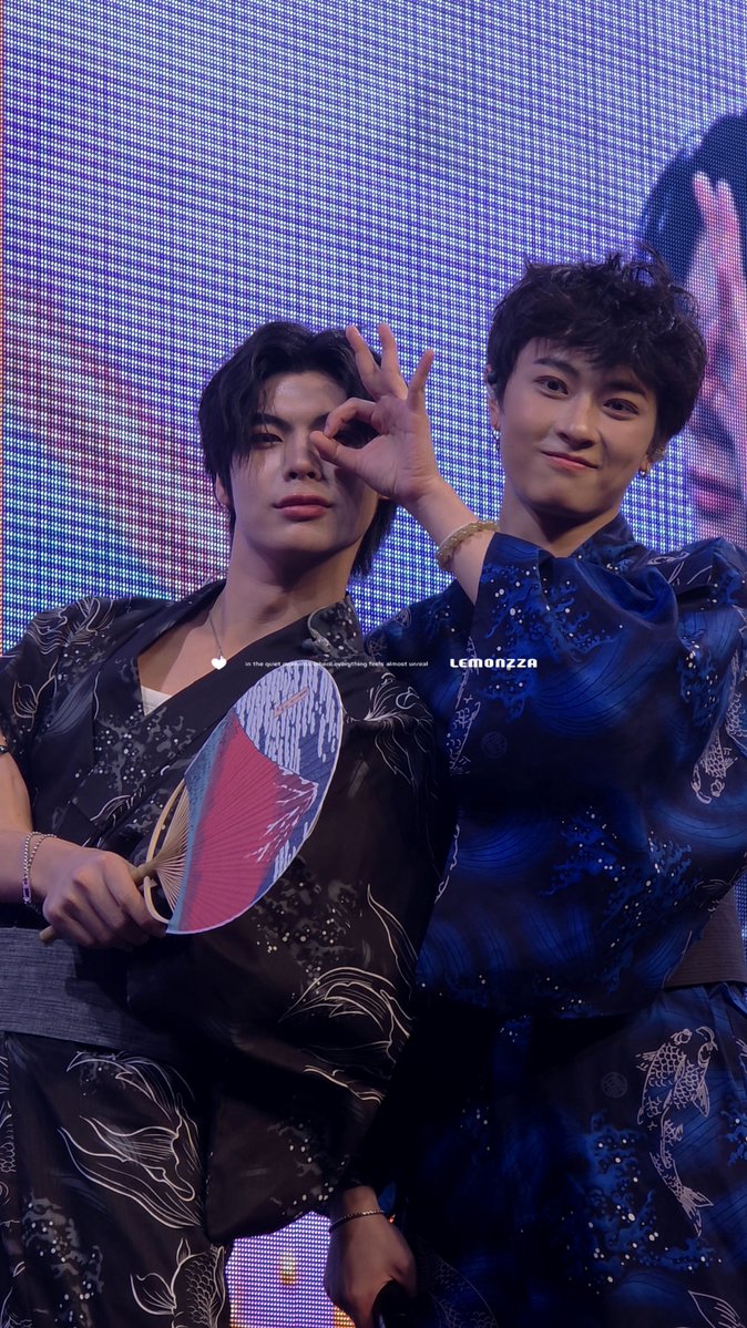 lem0nzza's tweet photo. 👌🏻👀💖

#DuangFMinJapan
#DuangGoRoundFANMEETINGinJAPAN
#theewave #tthi_eks #waavetnp https://t.co/OlNnol52av