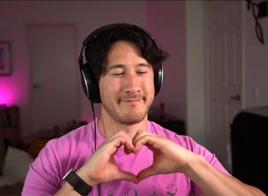 orange_sunsets_'s tweet photo. waking up to that ao3 “you’ve got kudos!” email and seeing it’s all one person who went on a reading spree through a lot of my fics in one sitting and kudos-ed has me beaming this image directly to their minds as a thank you https://t.co/NocumhJFWu