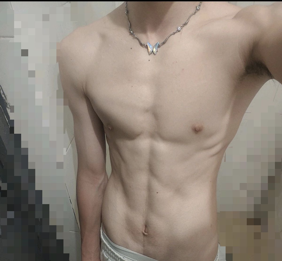 Ethanxqoj's tweet photo. #腹肌 #薄肌 https://t.co/ngb5aLoQTq