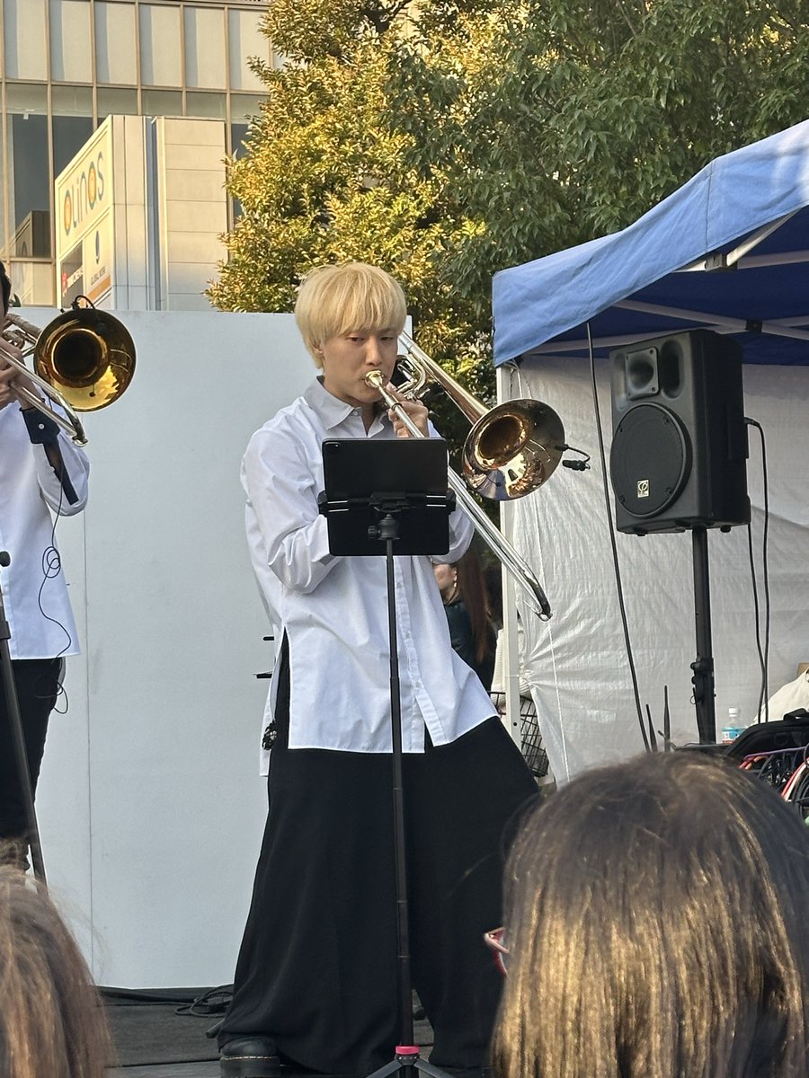 OKOME_magic221's tweet photo. かぁっこよかったー✨✨✨✨
初すみだジャズ!
来れてよかった🥰
#ThrowLine
#すみだジャズ https://t.co/uIRDYo2ob8