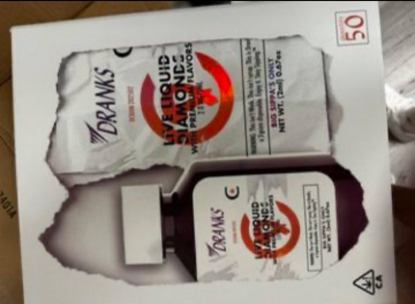 MayorDistro's tweet photo. Cali Clears 2g Disposables 
Drinks 2g Disposables Tap in rn to lockin 🔐Mobile plug 
delivering and shipping 🚢 🚘
#Dallas #DTX #DallasFreaks  #dallastx #DallasMeets #htx #wataa #plug #chudai #arlington #dallas #tx #texas #fortworth https://t.co/Nn3QbdbWD7