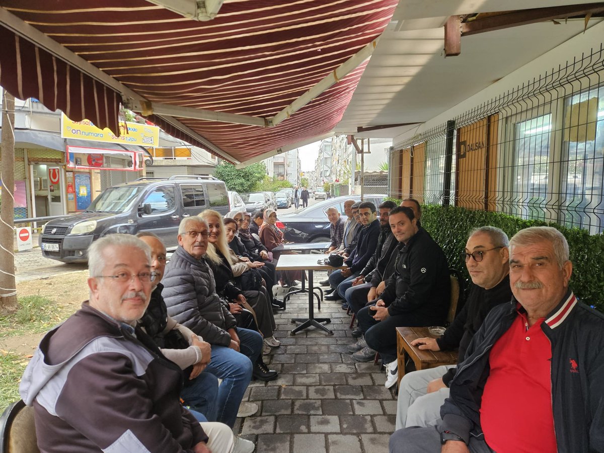 AKPartiKonakTes's tweet photo. Kılıç Reis Mahallesi mahalle toplantısına katılım sağladık.

Mahalle başkanımız Kıymet Yıldız ve yönetimine çalışmalarında başarılar dileriz.

@abuyukgumus https://t.co/D2p1DdBmpr