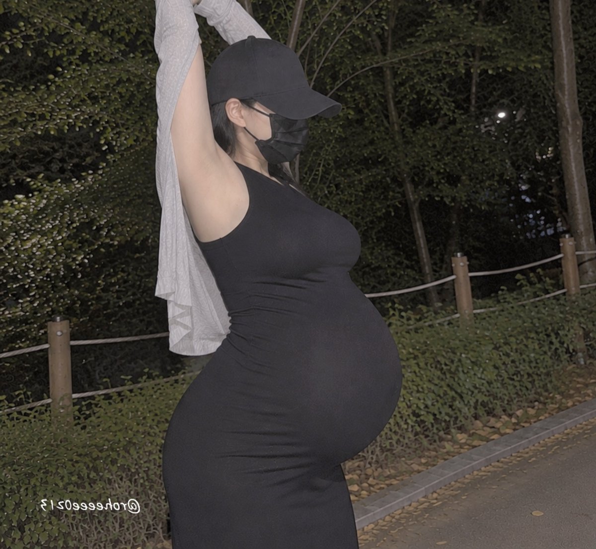 roheee0213's tweet photo. My babies too heavy🤰🥰

#cd #crossdresser #crossdressing #femboy #여장 #보추 #女装 #女装男子 #男の娘 #임산부 #임신 #pregnant #pregnantbelly #pregnantcrossdresser #fakepregnantbelly #preggo #mpreg #tpreg #妊婦 #妊娠 #扮孕 #假孕 #伪娘 #roanyer #roanyer8 https://t.co/kkRVPKQIPy