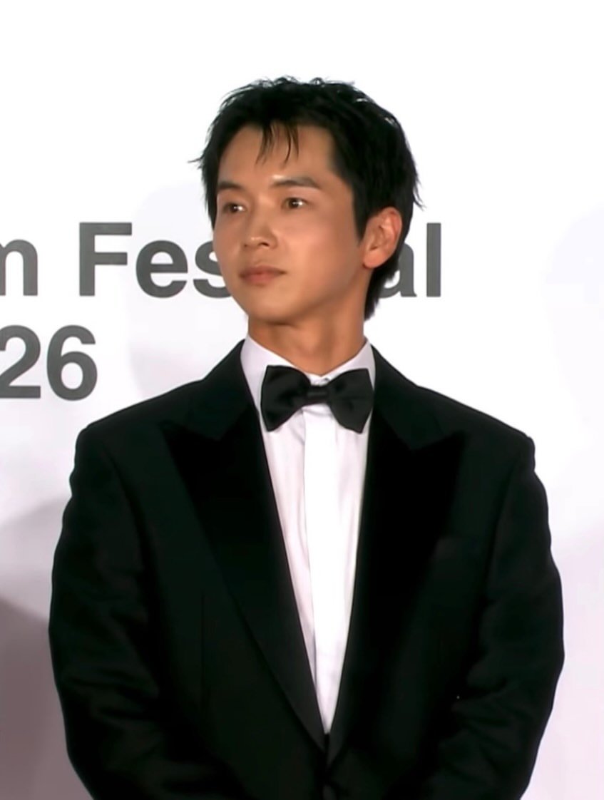 KSH_930423's tweet photo. * 배우님 인스타그램 업데이트

감사합니다 BIFF

https://t.co/1o2mrcxOwT

#강승호 https://t.co/ZDwBDCOM9C