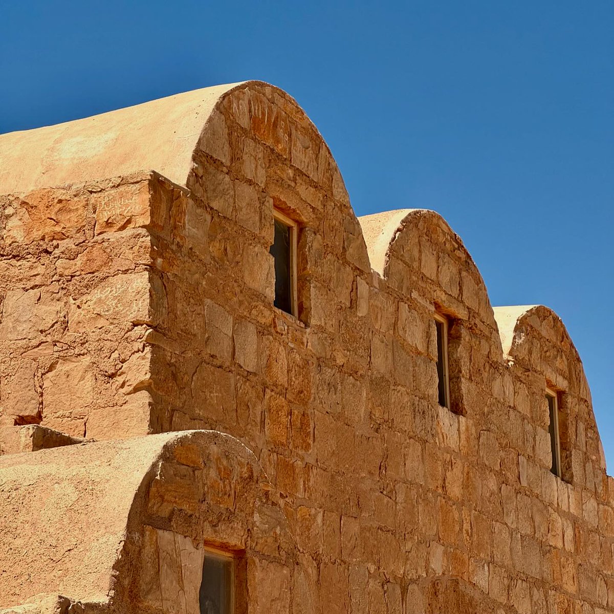 VisitJordan's tweet photo. A beautifully preserved glimpse into Umayyad history. The UNESCO World Heritage site of Quseir Amra! 

📸 emmystammler

#KingdomOfTime #VisitJordan #ShareYourJordan #Jordan https://t.co/MSuljR6Bis