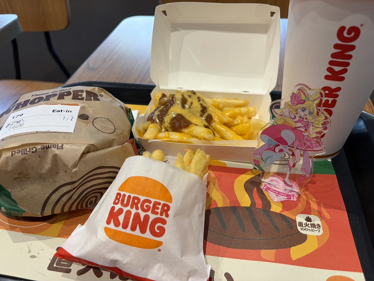 Reo83455572's tweet photo. 夜勤前にバーキンひとつまみ🥰 https://t.co/iHgycvJ9iO