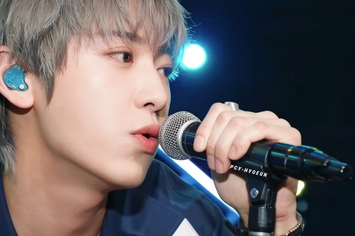 loeyprecioso's tweet photo. Buzz Rhythm 02

#CHANYEOL  #찬열 #チャニョル https://t.co/YsY7ev6UUx