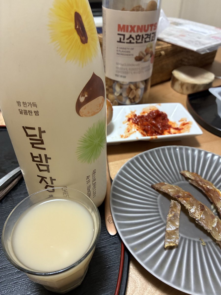 01mamemame's tweet photo. 持って帰ってきたアンジュで。
부전시장でカワハギもっと買ってくるべきだったー！！なんなのこの旨さ。 https://t.co/QIH47SYHoR
