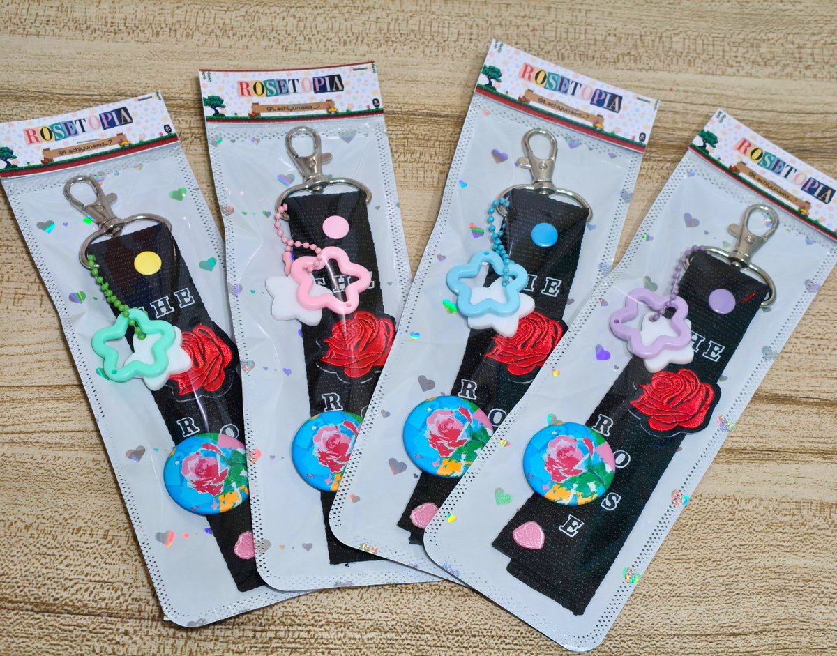 Lachiyunams_7's tweet photo. ✨🌹 Freebies Rosetopia in Jakarta 🌹✨

By: @Lachiyunams

🗓️ 23 Oktober 2026
📍Kota Kasablanka 
⚠️ Open for trade [LIMITED]

How to claim :
1. Rt &amp; like are appreciated
2. Do not sell or thow it
3. Kindly tag me if you get it
4. Only 1:1

Seee uu Black Rose 🖤

#therose https://t.co/mhVYPDm3co