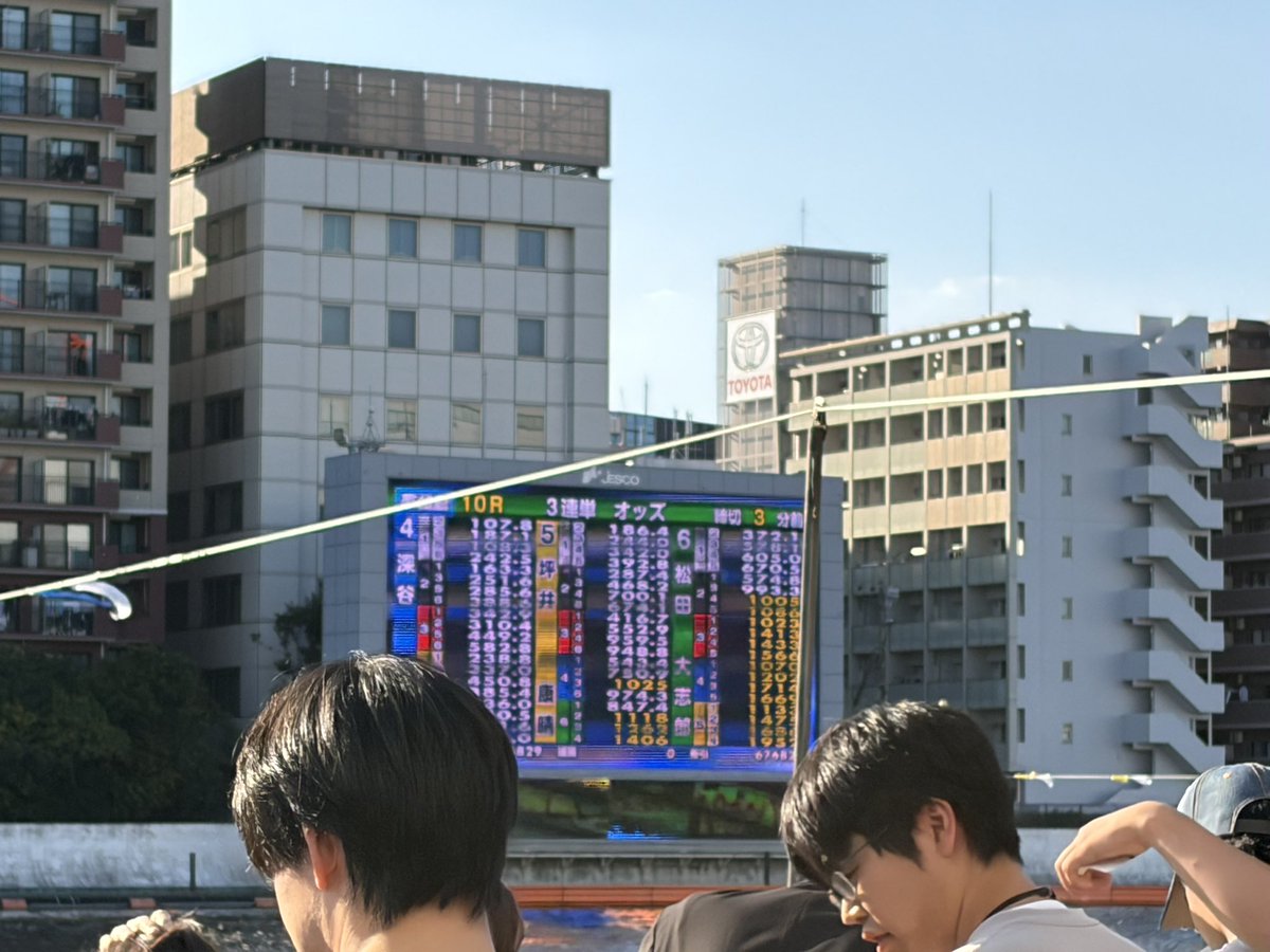 036binLadin's tweet photo. 仕組みがさっぱり分からん https://t.co/HDa2x1Mo0P