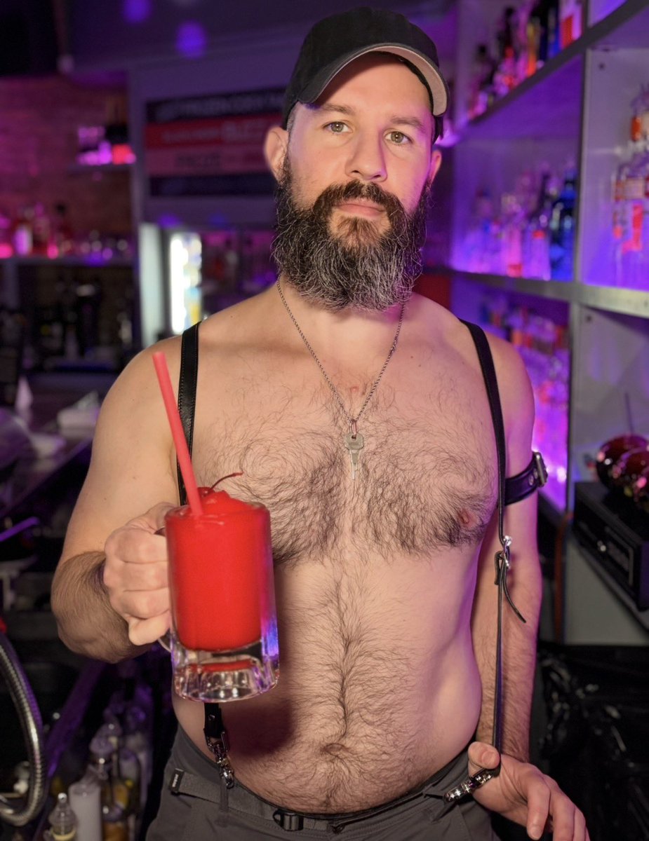 sidetrackbar's tweet photo. Come Thirsty! https://t.co/Fhz8vIfP2J