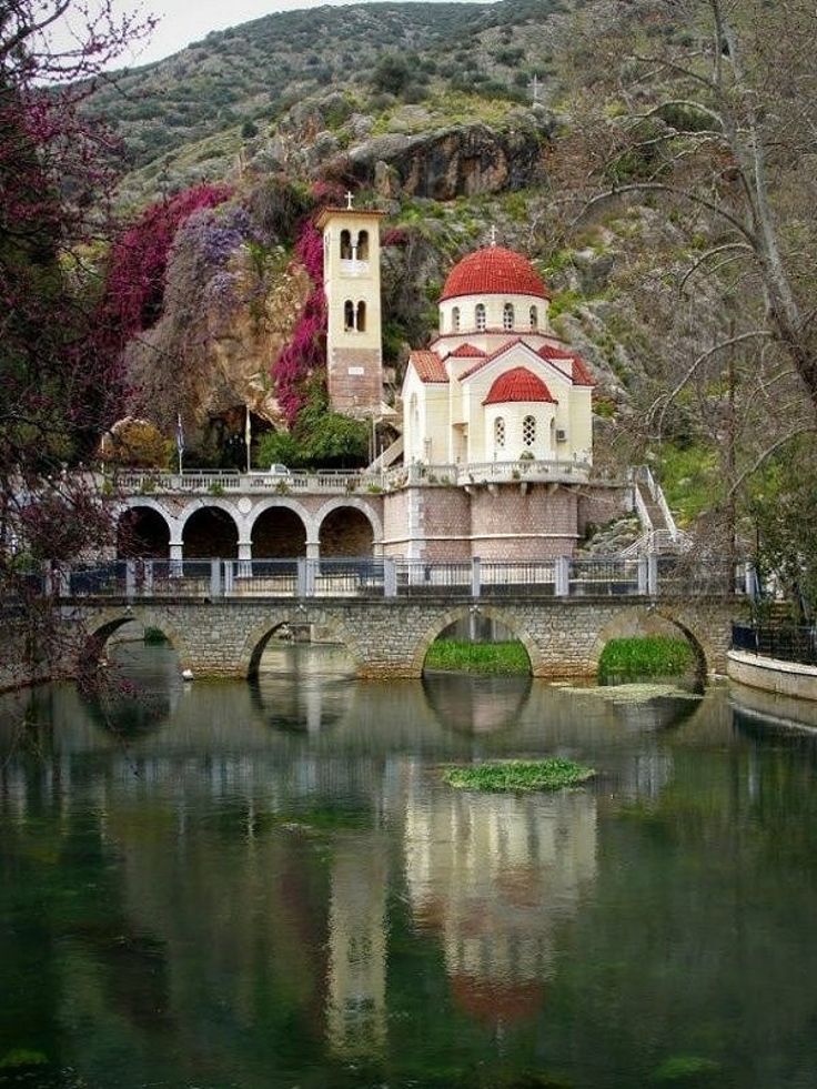mfuitw's tweet photo. Ευλογημένη Κυριακή Με Αγάπη Και Χαρούμενη Διάθεση 🙏🌞
Να Περάσουμε Όμορφα Και Σήμερα 
Την Καλημέρα Μου Με Πολλή Αγάπη Φίλοι Μου Αγαπημένοι 🌹☕️🥐🍫❣️💋😘🍁 https://t.co/RMrG0qc2WV