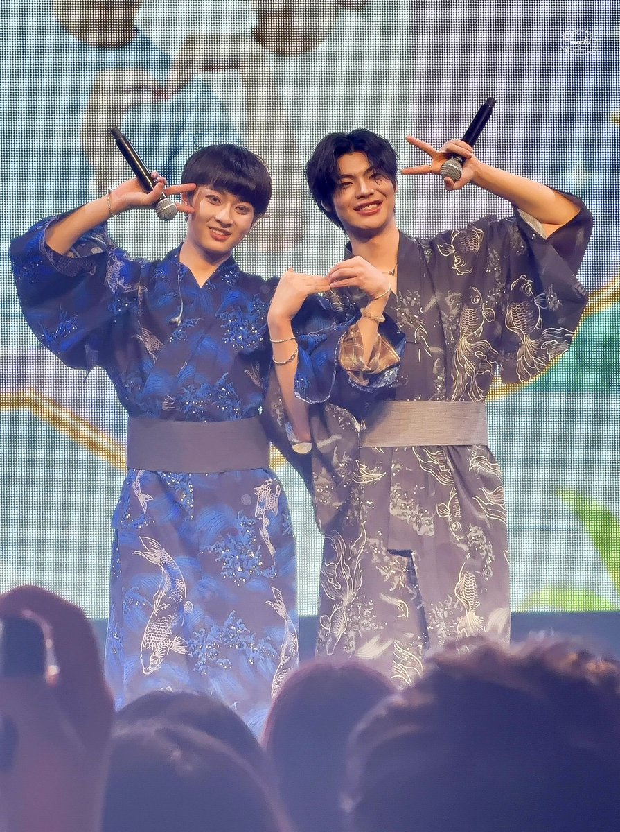 N_psabjm's tweet photo. これが見られる人生でよかった←
寿命延びたわ…ありがとう😭💗！！

Duang Go Round FAN MEETING in JAPAN
#DuangFMinJapan
#ธีร์เวฟ #theewave
#tthi_eks #waavetnp https://t.co/5wIcvR1et7
