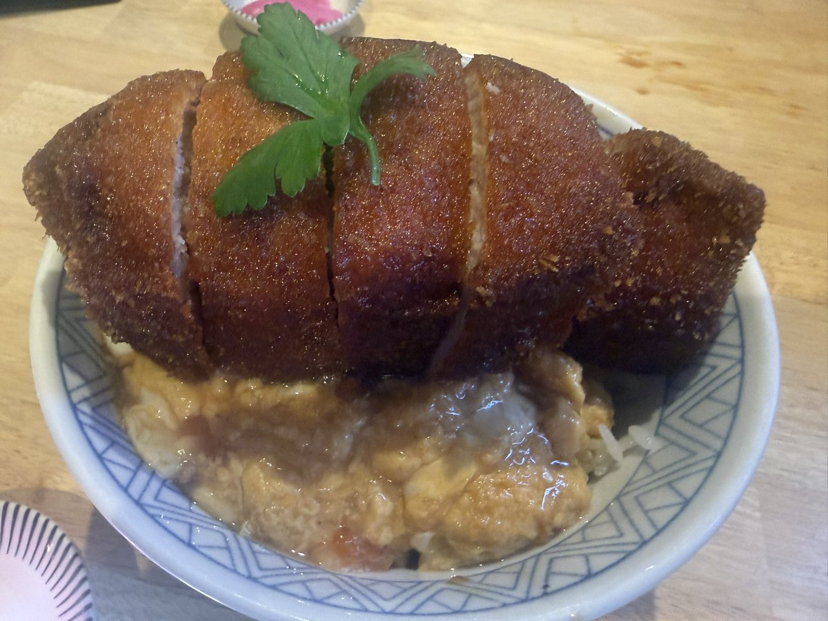 arika_sp's tweet photo. 今日はかつ丼 https://t.co/2KtiywzUan