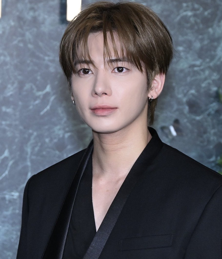 isamiyals's tweet photo. 1 REPOST＝1 VOTE 🍦 🗳️
1RT=1票🍦🗳️
#2026MAMAVOTE 
#tomorrowxtogether
#MOAisONE https://t.co/WJZz3QNCjM