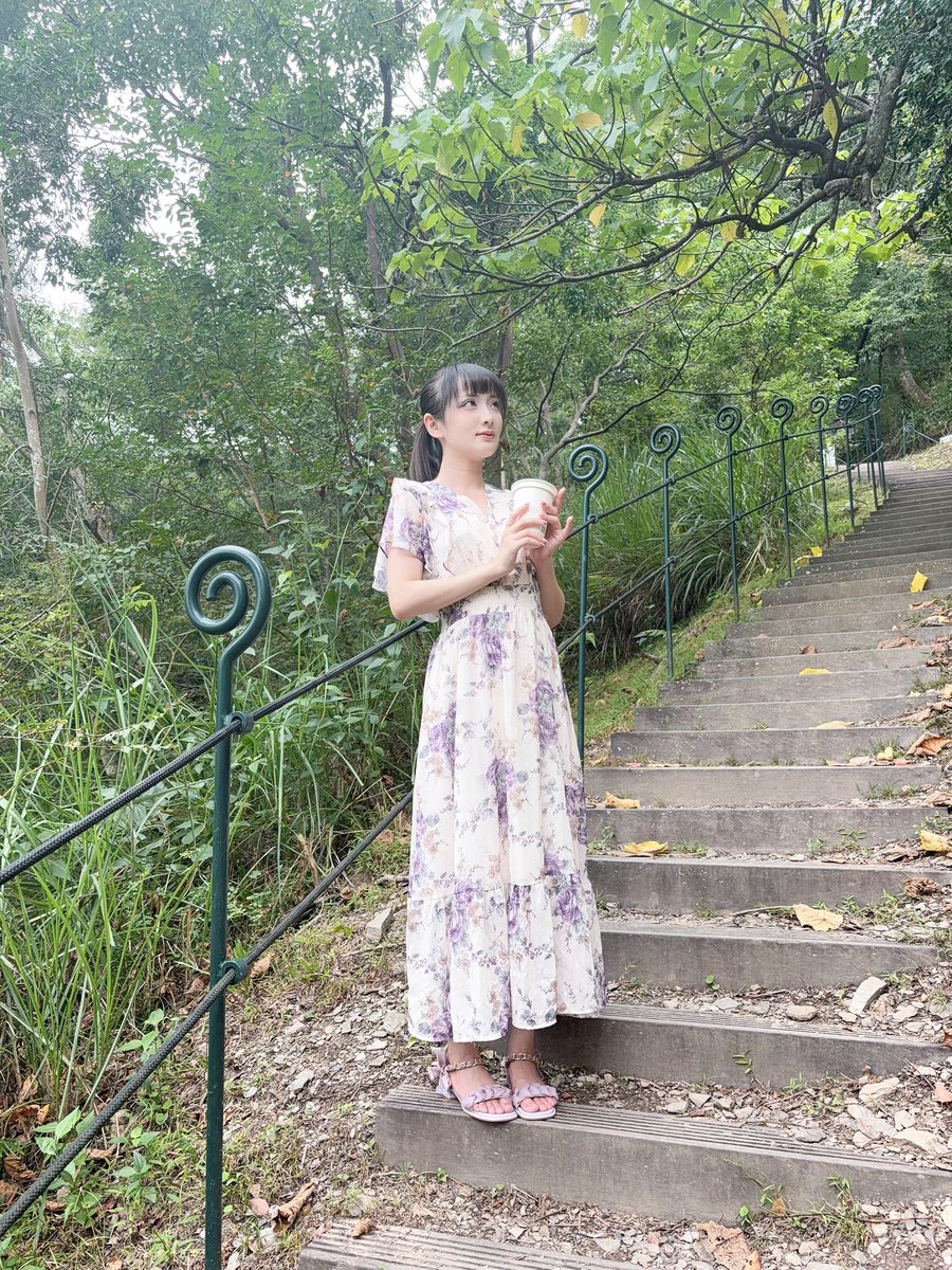 Silverluri's tweet photo. 好久沒有去森林了🌳 https://t.co/G0t6M1Lb3T