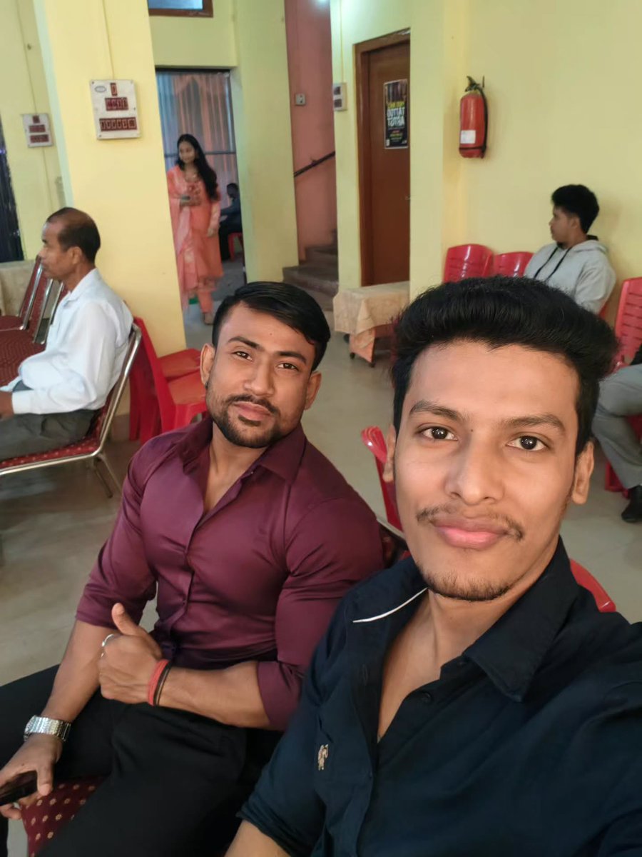 mccoynicoldx's tweet photo. With the strong man of Jorhat. https://t.co/owO7UAdLtA