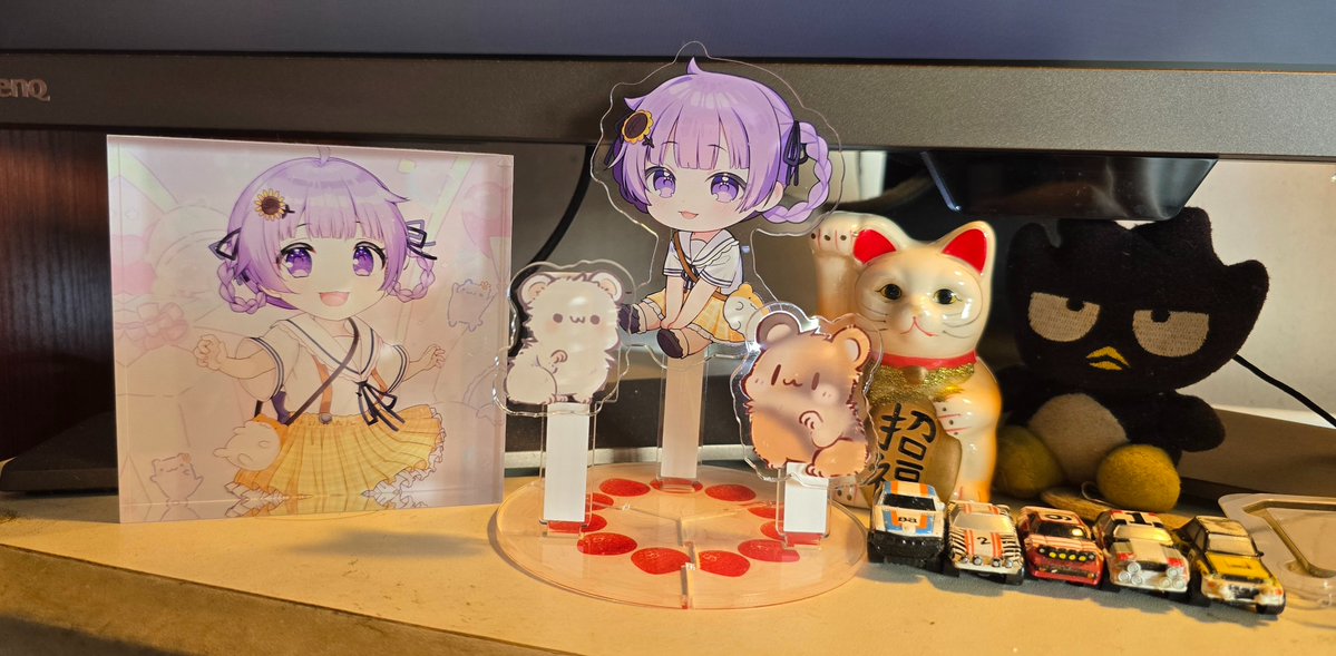KentTan78's tweet photo. お気に入りのVTuberたちのグッズをいくつか紹介します。
Showing off some of merchandise of my favourite Vtubers.
#乙夏れい7周年 #RayMommyLive #れいあーと #乙夏れい #otsukaray #OtsukaRei #乙夏れい生誕ライブ2026 https://t.co/6cIg3JEZec