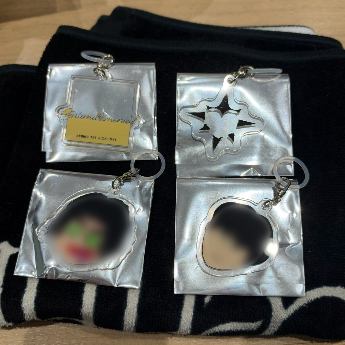 o85234's tweet photo. 【交換】
センチミリメンタル centimillimental
LIVE TOUR 2026 グッズ
key charm チャーム ランダム

譲:画像のもの
求:温詞さん

本日名古屋公演現地にて手渡し>>>>郵送希望です。
検索からでもお気軽にお声掛けください(*ᵕ ᵕ)" https://t.co/GGoWxFvFLB