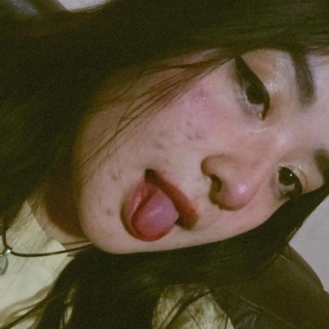 marysmima25's tweet photo. who can make a caption or tribute on my #cuck bf and me? #cumtribute #cocktribute pls #goon #bnwo #asian https://t.co/1SaYaTlTVV