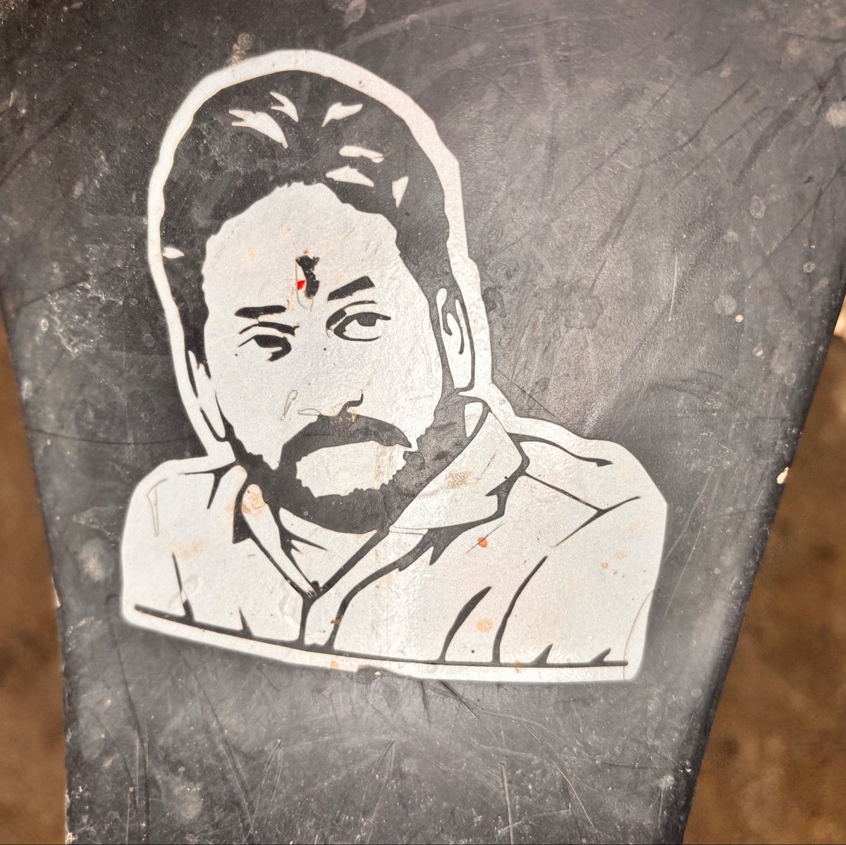VAmsiReddy551's tweet photo. కోసుకుంటే జగన్ అనేవాళ్ళ సంఖ్యే ఎక్కువ 🔥🔥 https://t.co/DszjYZuiOs