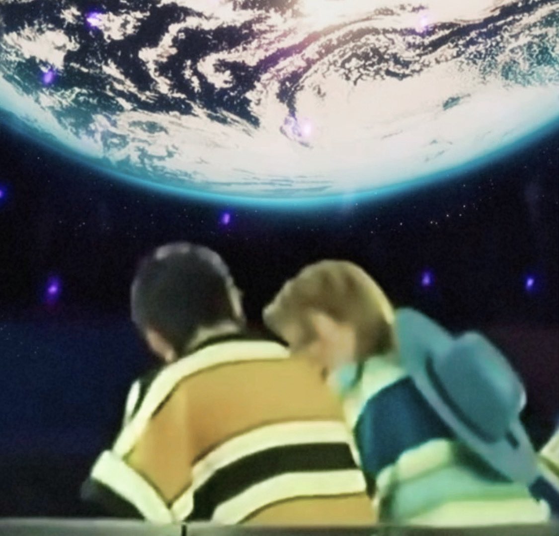 love_koomi's tweet photo. 🐥: i promised to go to the moon with jungkook https://t.co/byEoUNJQW1