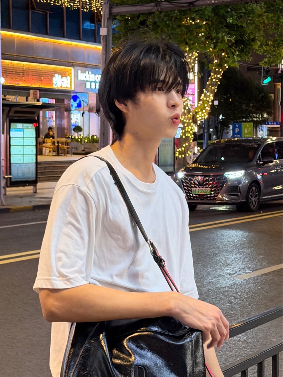 MiniChamomile_'s tweet photo. วันนี้คุณเติมเมะยูกหมาตาแป๋วอะยางงง 🐶👈 https://t.co/CVpmlCRFdC