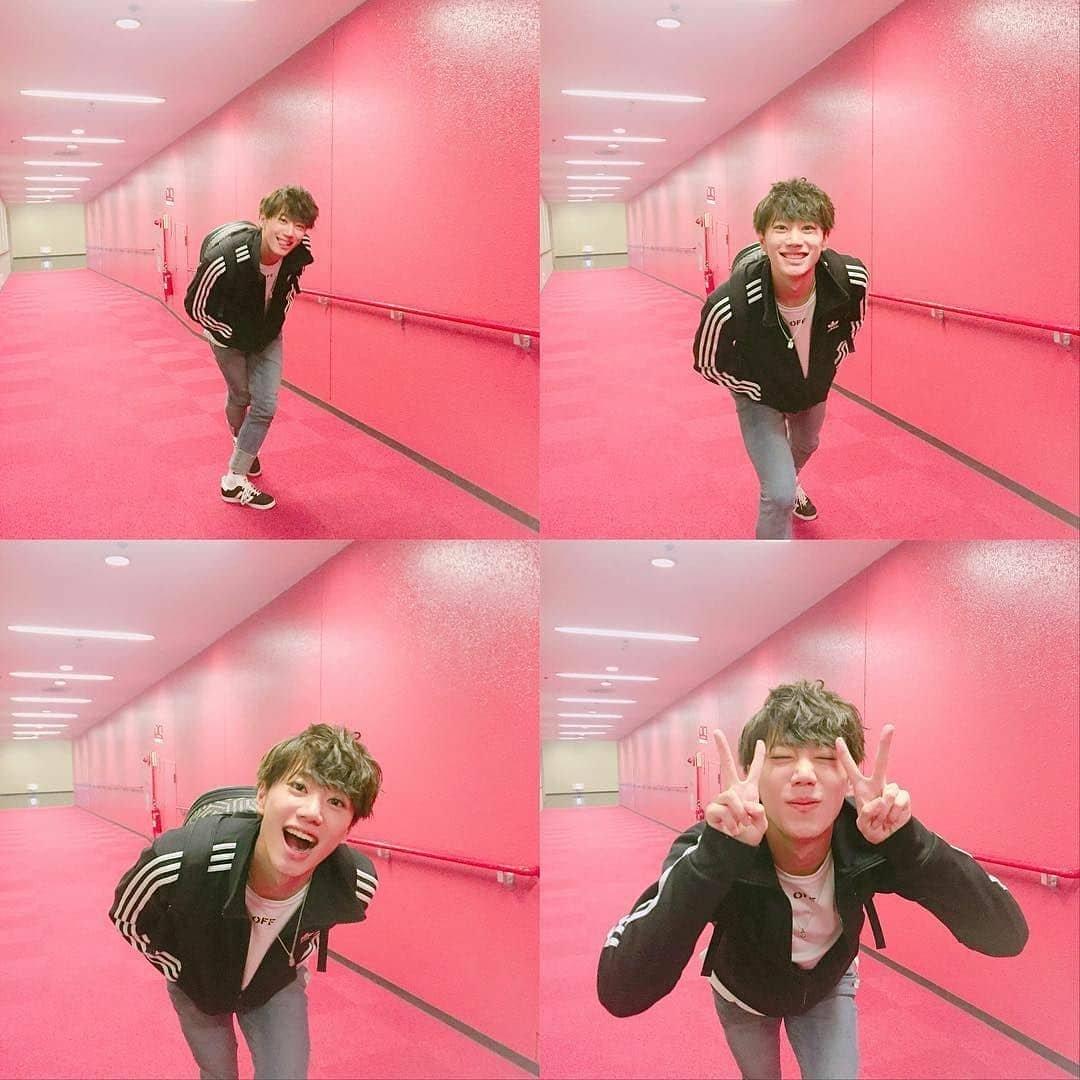piyogurt_'s tweet photo. 너무 어림 아!!!!!!!!!!!!!!!!!!!!!!!!!🍼🐥 https://t.co/wSnGMzB98I