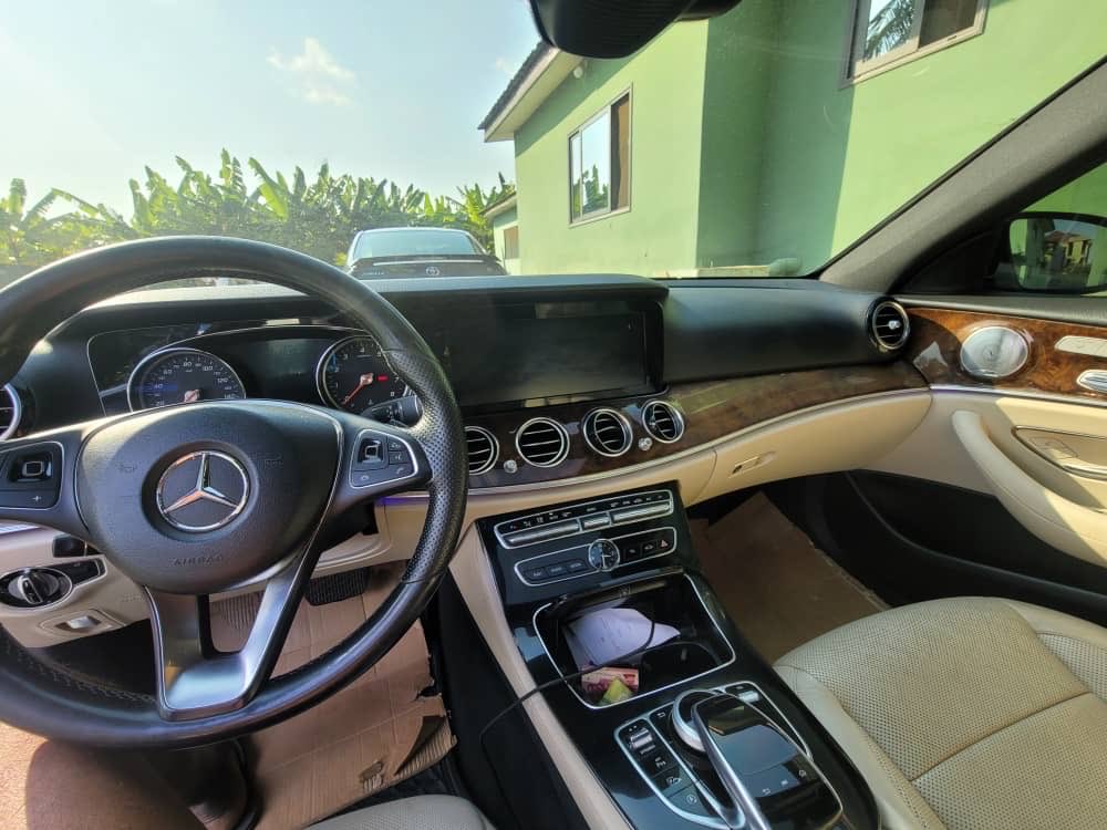 AngelAnon12's tweet photo. 2017 MERCEDES BENZ E300 ¢320k

Bought and registered Brandnew

2.0 L
27000 miles
Automatic 
5 Seater
Key 
Fabric seats
Reverse &Side Camera 
Carplay/Android Auto 
Chilling AC
Solid suspension 

Just buy and Drive

AccraMall 
Commission terms apply 
5229
AngelsDirect🪽 
https://t.co/Jpfgj9gg4M