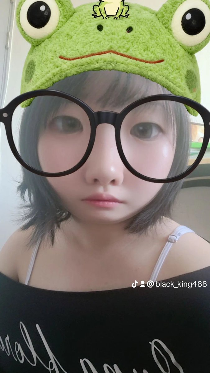 axv8ba's tweet photo. 존못이랑 친해질사람~~ 12여임~ https://t.co/AnnQeitS61