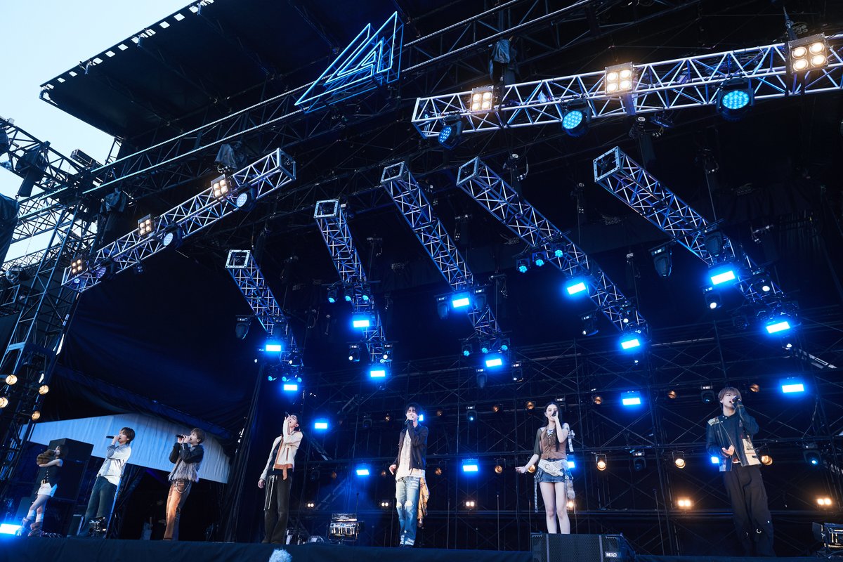 liveazuma tweet picture