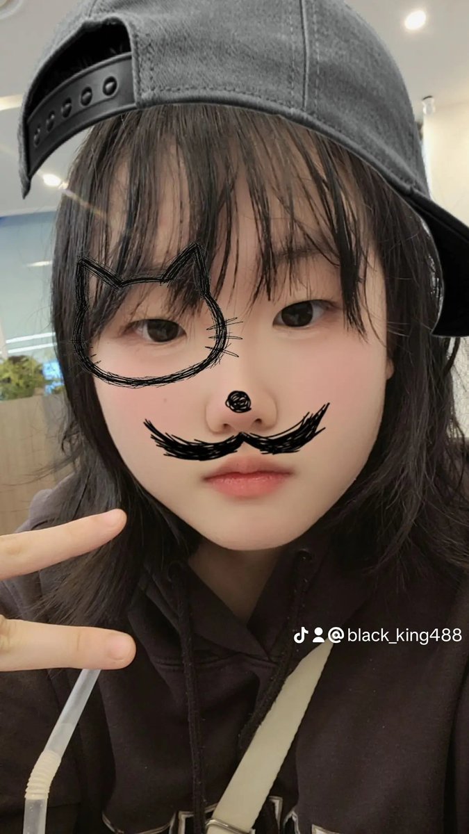 axv8ba's tweet photo. 카페감~ https://t.co/tK8oGOdCUc