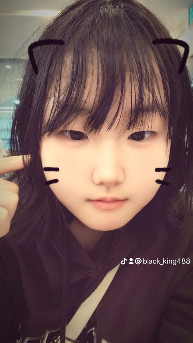 axv8ba's tweet photo. 카페감~ https://t.co/tK8oGOdCUc