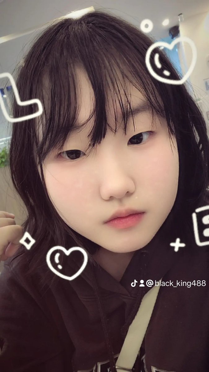 axv8ba's tweet photo. 카페감~ https://t.co/tK8oGOdCUc