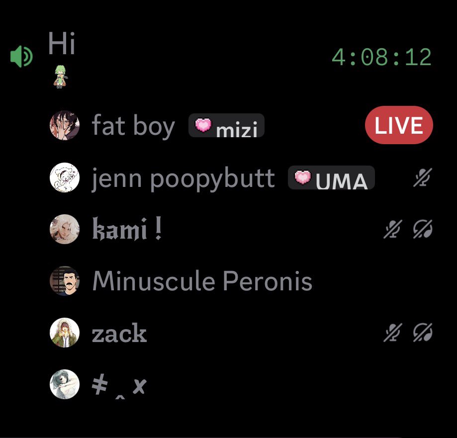 mizicakez's tweet photo. whole house hate the me and big penis talking during the movie https://t.co/5nBix2iWyA
