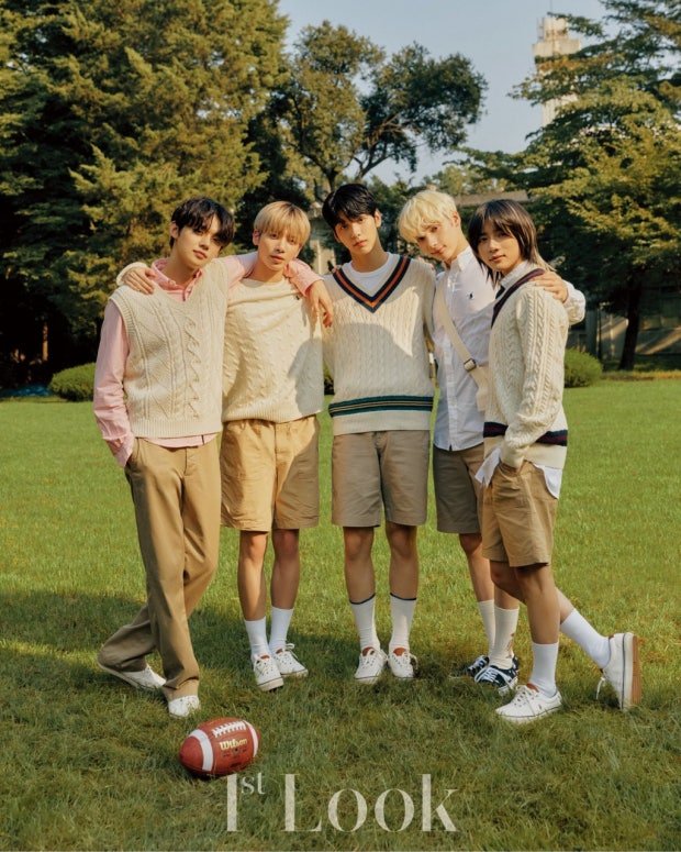 mung413's tweet photo. I vote #tomorrowxtogether for #2026MAMAVOTE 💕 https://t.co/haKQ4ZBVQx